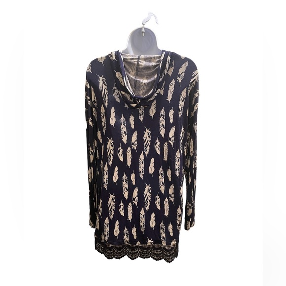 Freshman Forever Feather Print Hoodie Top - Picture 2 of 3